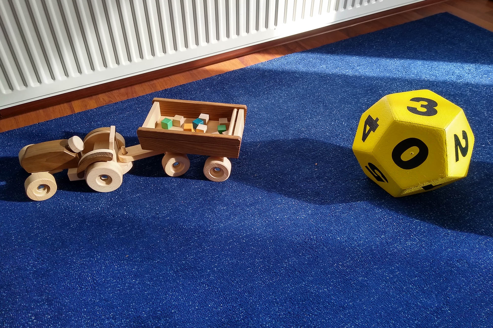 ... und spielerischen Mitteln.